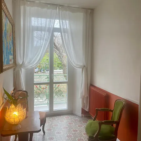 Bed & Breakfast Les Volets Verts Saint-Laurent-de-la-Cabrerisse